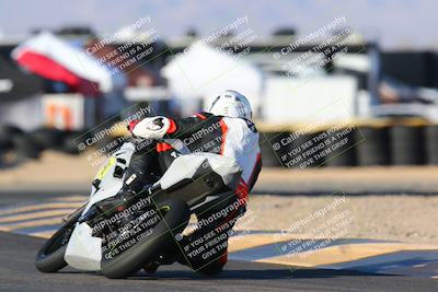 media/Apr-16-2022-CVMA (Sat) [[090b37c3ce]]/Race 15 500 Supersport-350 Supersport/